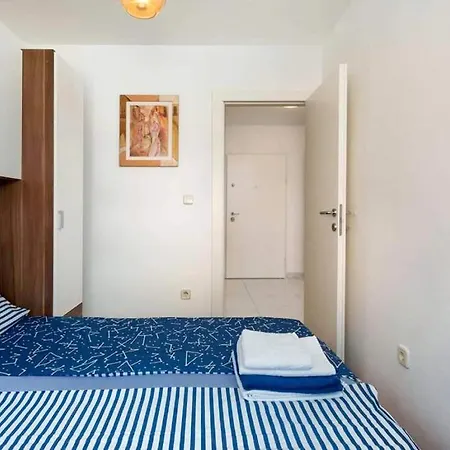 Valsaline 2182 Apartman Póla